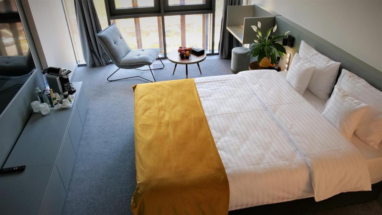 Werk Hotel & Spa Хунедоара Екстер'єр фото